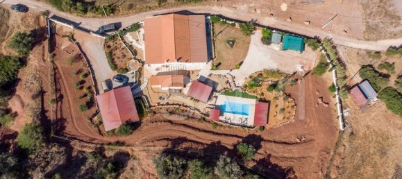 Дом с 9 спальнями в Сан Бартоломеу де Мессинеш, Португалия № 137156 3