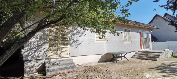 3 bedrooms House in Charpont, France No. 223733 8