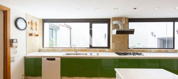 6 rooms Apartment in Verona, Italy No. 283822 12