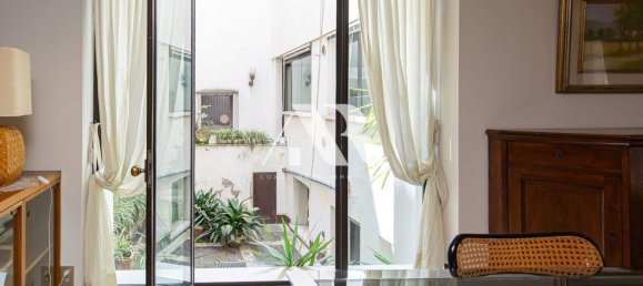 6 rooms Apartment in Verona, Italy No. 283822 3