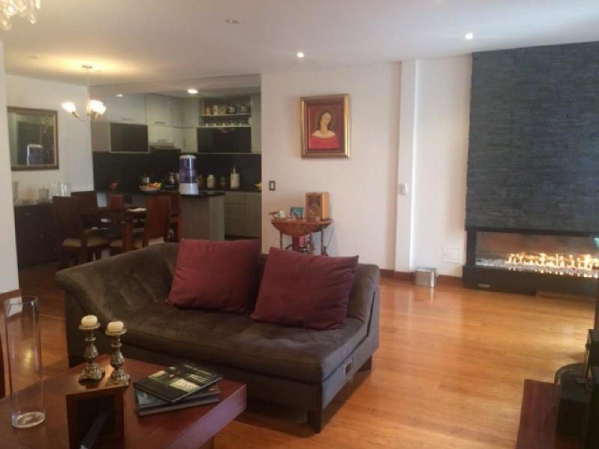 2 bedrooms House in Bogota, Colombia No. 14451