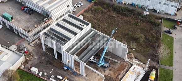 2-Zimmer Lagerhaus in Giussano, Italy, Nr. 214134 5