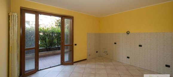 1 bedroom Apartment in Desio, Italy No. 381226 7