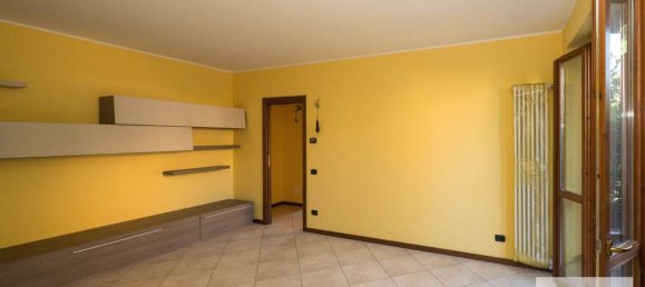 1 bedroom Apartment in Desio, Italy No. 381226 9