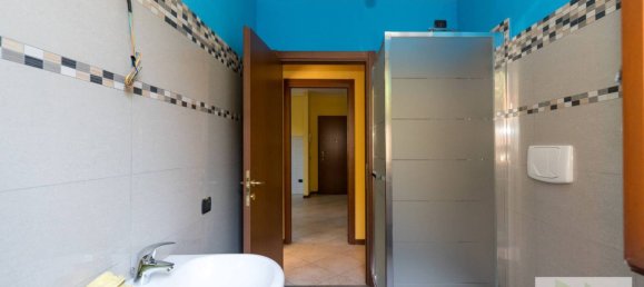 1 bedroom Apartment in Desio, Italy No. 381226 26