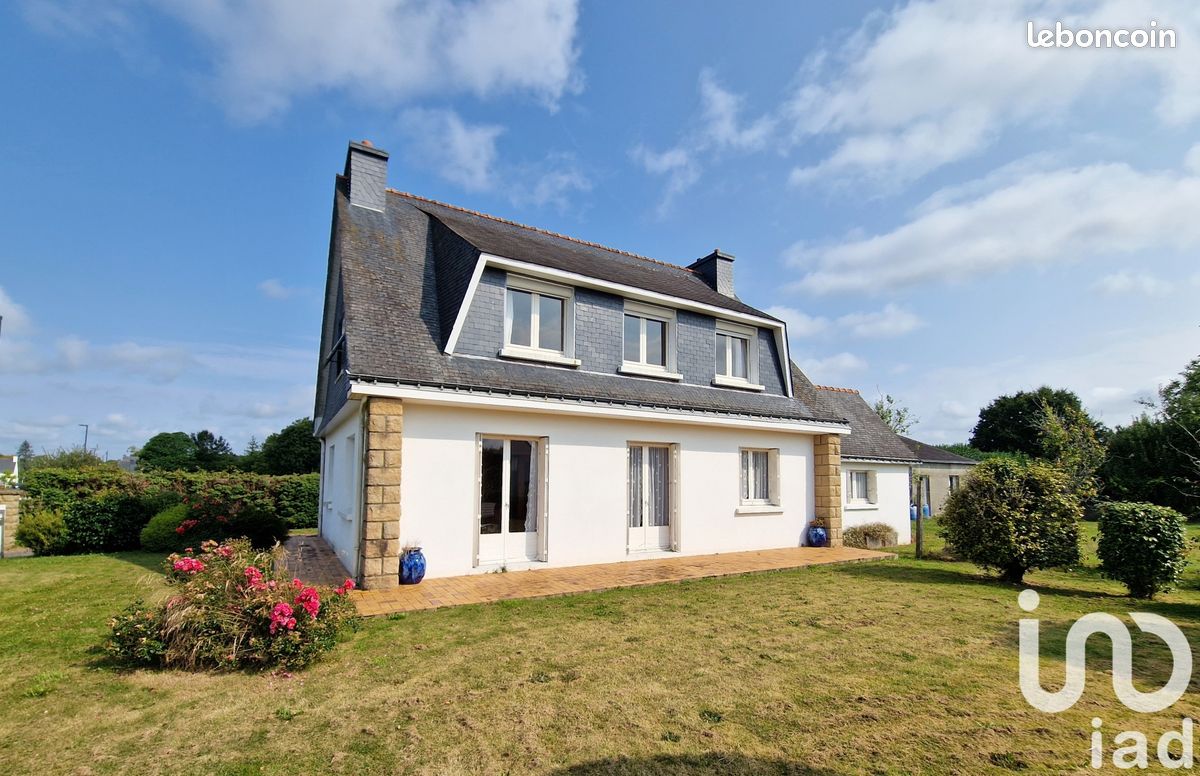 4 غرف نوم منزل في Guiscriff, France رقم 330202