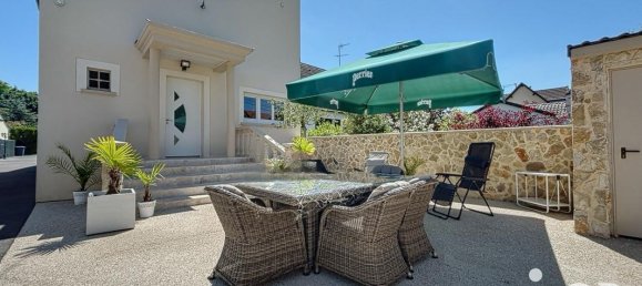 Casa de 3 dormitorios en Montgeron, France No. 331322 18