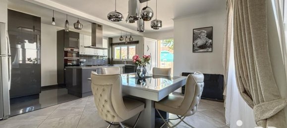 Casa de 3 dormitorios en Montgeron, France No. 331322 6