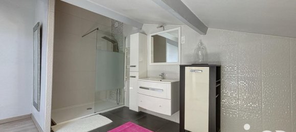 Casa de 3 dormitorios en Montgeron, France No. 331322 13