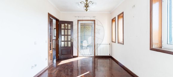 Casa de 4 dormitorios en Santa Maria da Feira, Portugal No. 47056 12