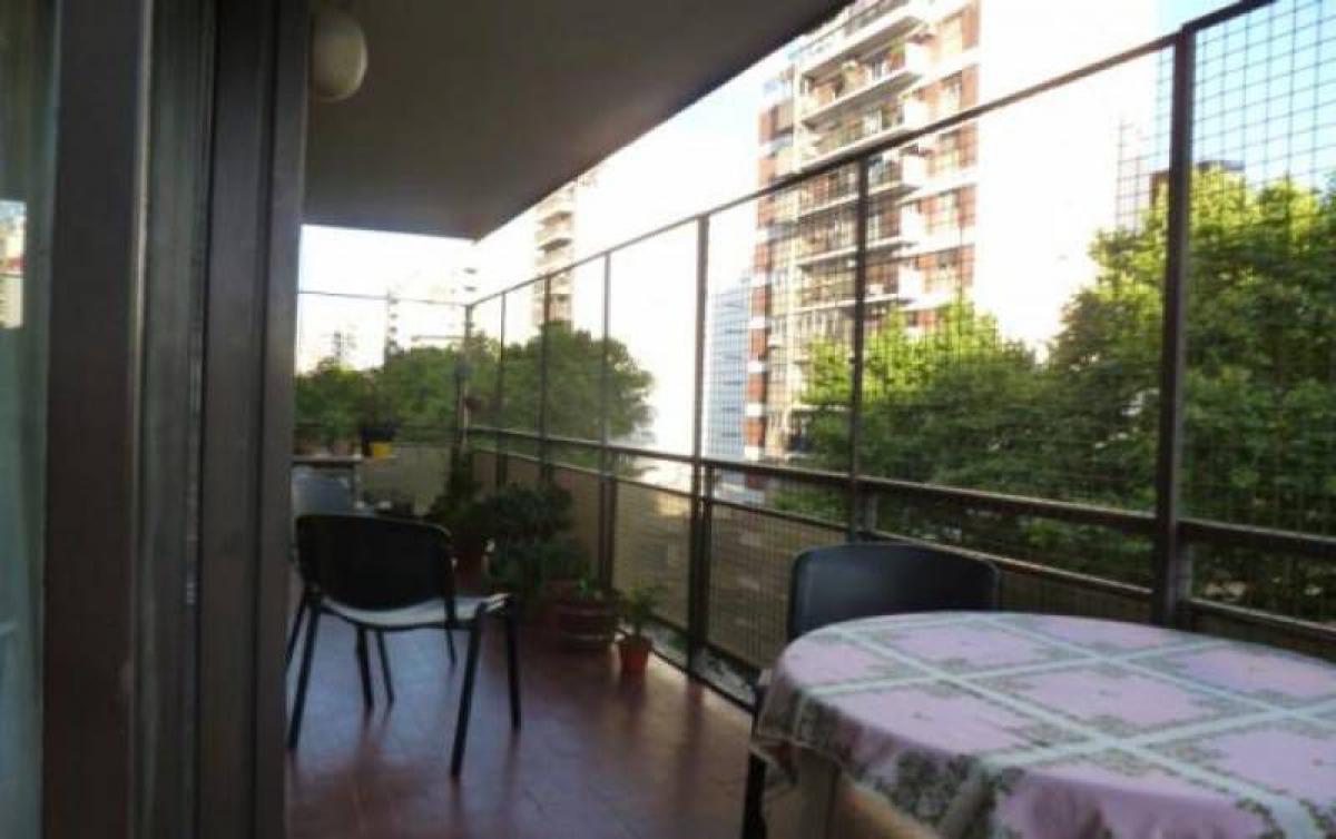 3 bedrooms Apartment in Buenos Aires, Argentina No. 84610