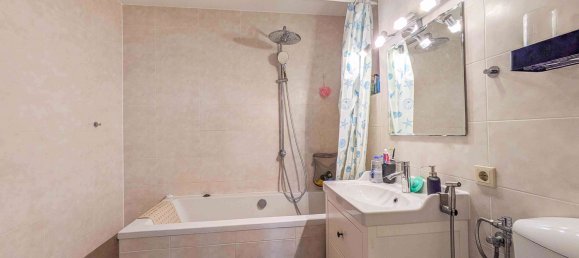 Apartamento de 4 habitaciónes en Erlangen, Germany No. 231517 2