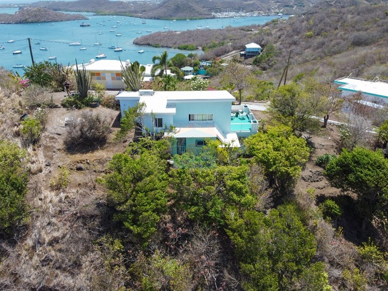 Propiedad comercial de 3 dormitorios en Egmont, Grenada No. 3