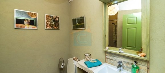 Propiedad comercial de 3 dormitorios en Egmont, Grenada No. 3 19