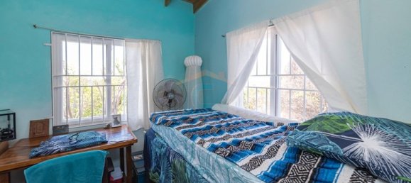 Propiedad comercial de 3 dormitorios en Egmont, Grenada No. 3 13