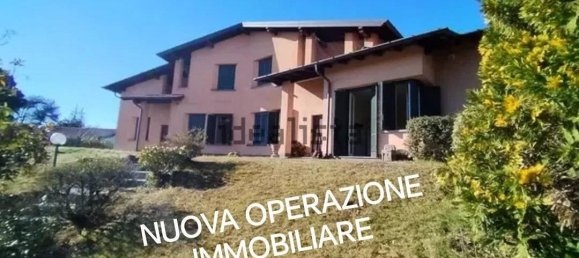 4 rooms Villa in Cantello, Italy No. 33726 12