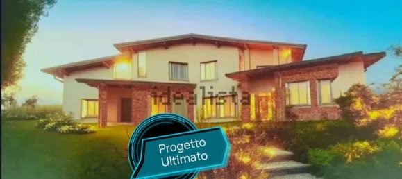 4 rooms Villa in Cantello, Italy No. 33726 4