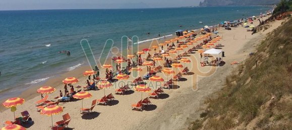 8 rooms Apartment in Fondi, Italy No. 129906 16