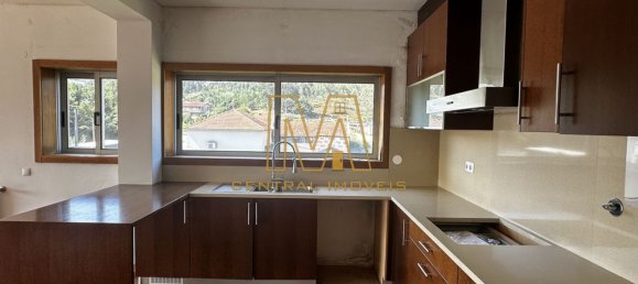 Квартира с 3 спальнями в Валонгу, Португалия № 35060 22