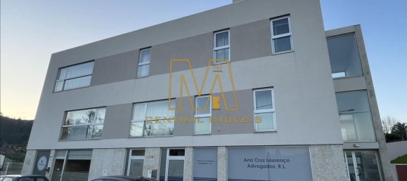 Квартира с 3 спальнями в Валонгу, Португалия № 35060 16