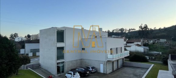 Квартира с 3 спальнями в Валонгу, Португалия № 35060 17