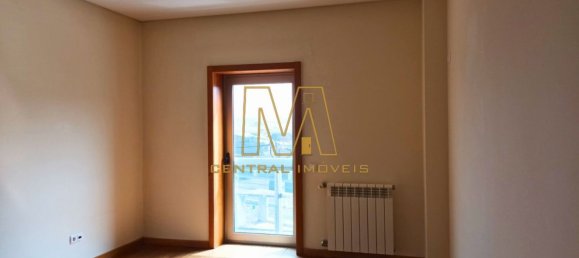 Квартира с 3 спальнями в Валонгу, Португалия № 35060 26