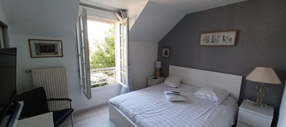 Casa de 1 dormitorio en Saint-Remy-les-Chevreuse, France No. 332293 2