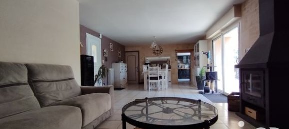 3 bedrooms House in Thouars, France No. 301899 11