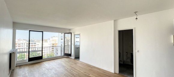 1 chambre Appartement à Courbevoie, France No. 185679 2