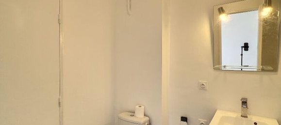 1 chambre Appartement à Courbevoie, France No. 185679 6