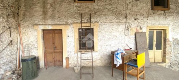 10 rooms House in Corte Franca, Italy No. 52714 18
