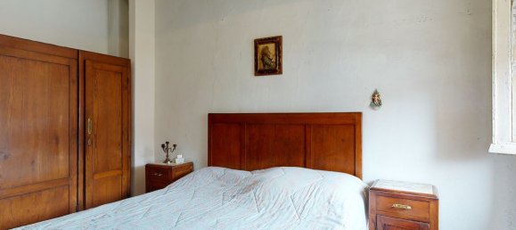 2 Schlafzimmer Haus in Barga, Italy, Nr. 233106 19