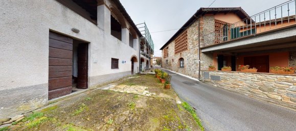 2 Schlafzimmer Haus in Barga, Italy, Nr. 233106 24