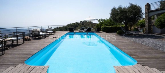 7 rooms Villa in Dolcedo, Italy No. 125659 11