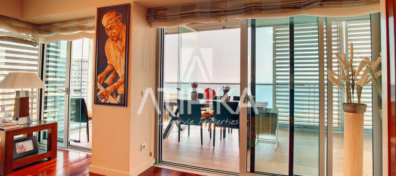 3 bedrooms Apartment in Sant Marti, Spain No. 84593 9