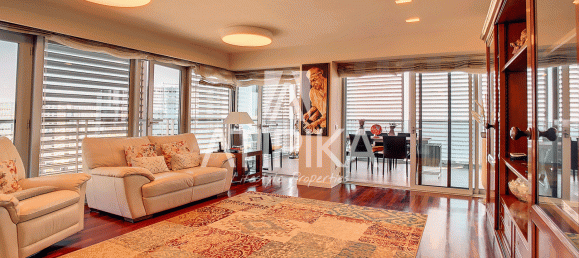 3 bedrooms Apartment in Sant Marti, Spain No. 84593 10