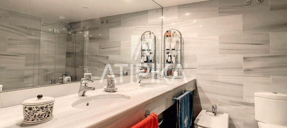 3 bedrooms Apartment in Sant Marti, Spain No. 84593 52