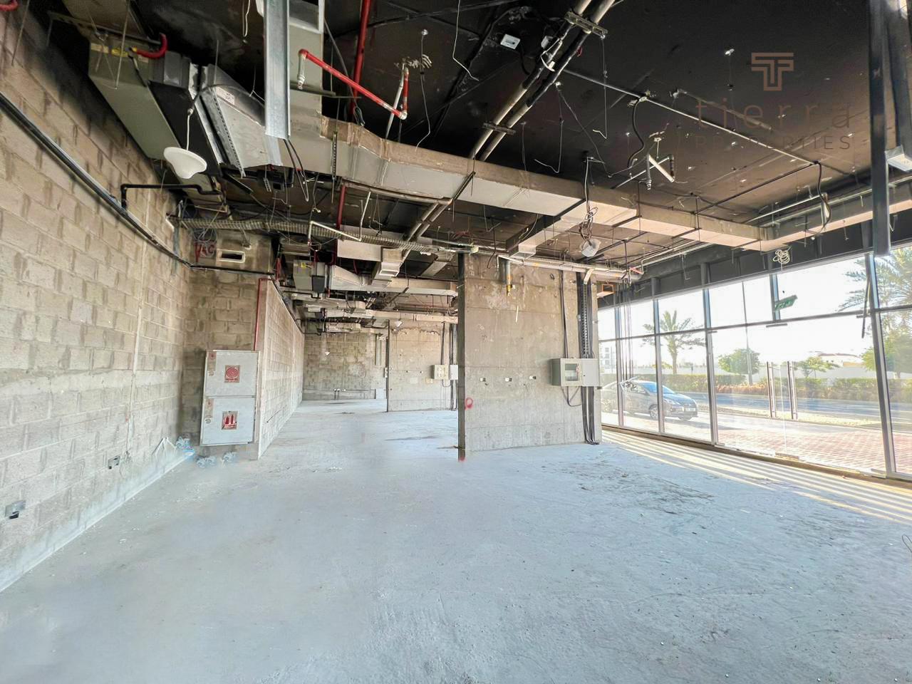 Laden in Al Furjan, UAE 55.5m², Nr. 23354