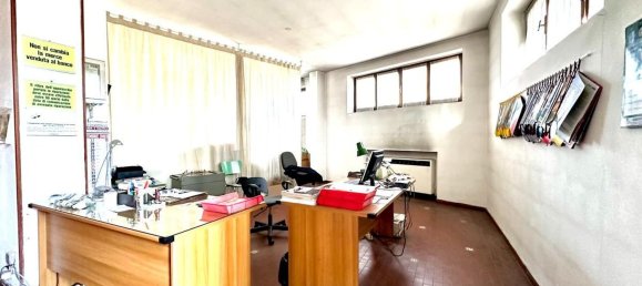 553m² Warehouse in Tortona, Italy No. 62463 28