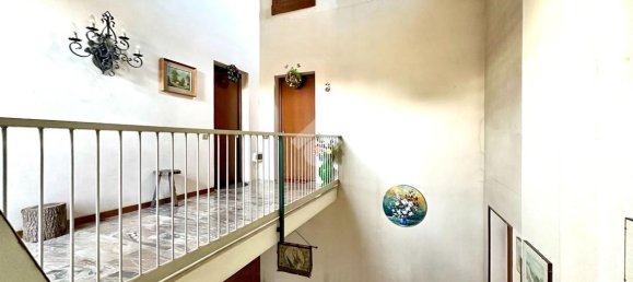 553m² Warehouse in Tortona, Italy No. 62463 4