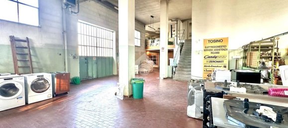 553m² Warehouse in Tortona, Italy No. 62463 23