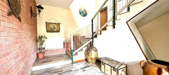 553m² Warehouse in Tortona, Italy No. 62463 3