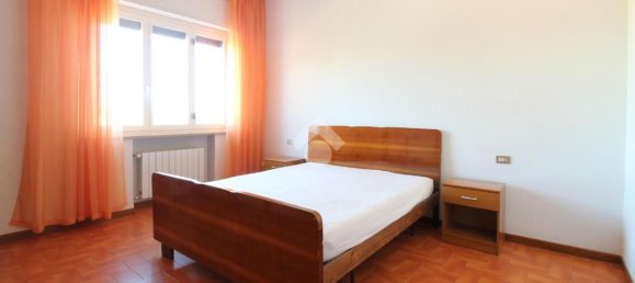 Квартира с 4 спальнями в Розето дельи Абруцци, Италия № 375898 12