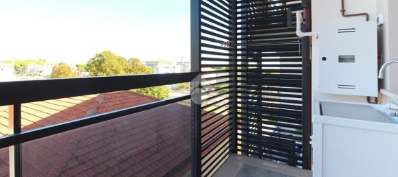 Квартира с 4 спальнями в Розето дельи Абруцци, Италия № 375898 10