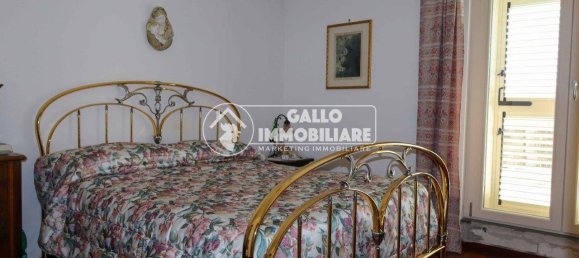 4 bedrooms Villa in Monteforte Irpino, Italy No. 344519 20