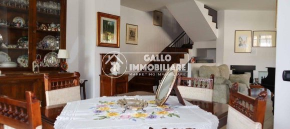4 bedrooms Villa in Monteforte Irpino, Italy No. 344519 6