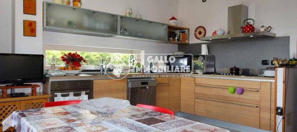 4 bedrooms Villa in Monteforte Irpino, Italy No. 344519 8