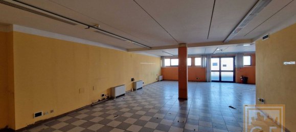 مكتب في Noventa Padovana, Italy 354متر مربع رقم 68645 23