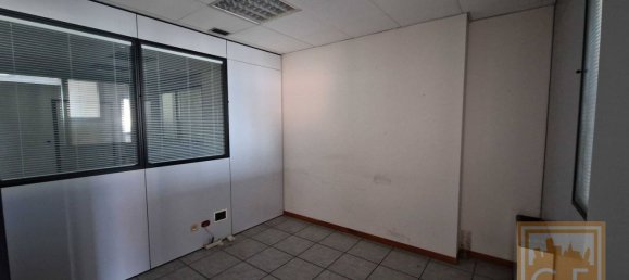 مكتب في Noventa Padovana, Italy 354متر مربع رقم 68645 15