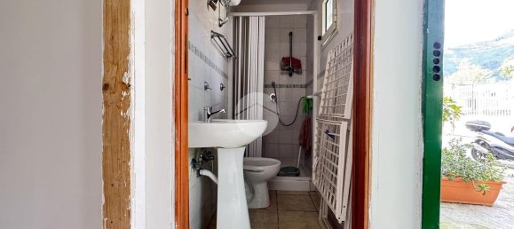 Studio in Naples, Italy No. 237799 9